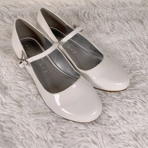 Copper Key White Mary Jane Shoes patent leather